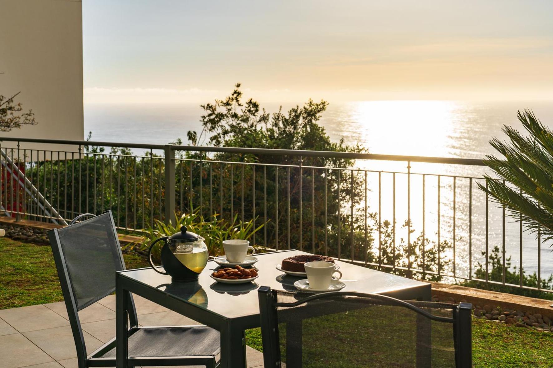 Ourmadeira - Casa Amaro Sol, Tranquil Villa Calheta  Eksteriør billede
